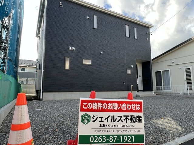 松本市村井町北第1　新築戸建の間取り|ゆったりした約20帖のLDK、納戸など収納充実の3LDKです。