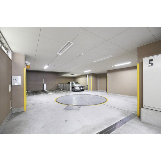 【駐車場】コンフォリア西早稲田