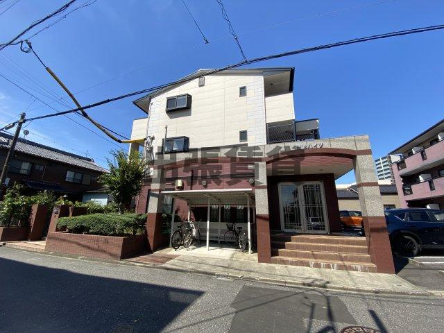仲介手数料0円！！N’sハイツの外観