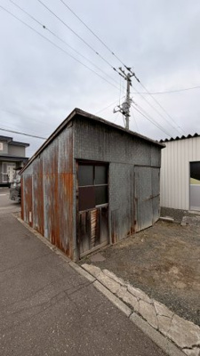 【前面道路含む現地写真】 | 北見市広明町中古住宅