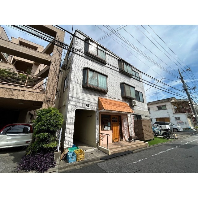 Queen’s Courtの外観
