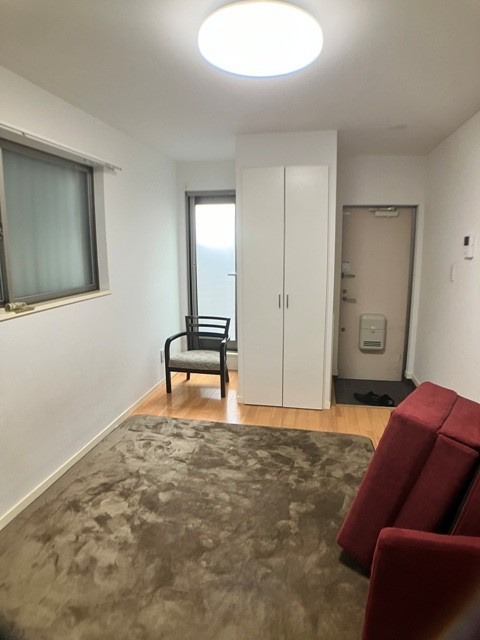 ＲＯＯＭＳの内装