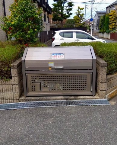 レオパレスカームヒルズのその他|ゴミ置き場
