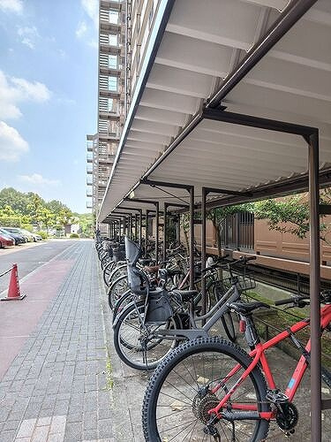 ライオンズマンション八事ガーデン壱番館のその他|駐輪場