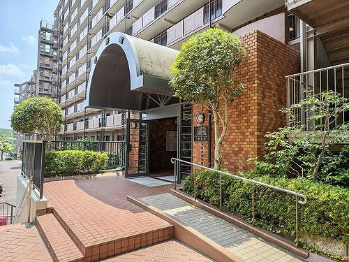 ライオンズマンション八事ガーデン壱番館のエントランス