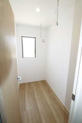 郡山市田村町金屋字宝蔵　　　１号棟　　　高瀬小学校、高瀬中学区の洗面所|※同社施工例