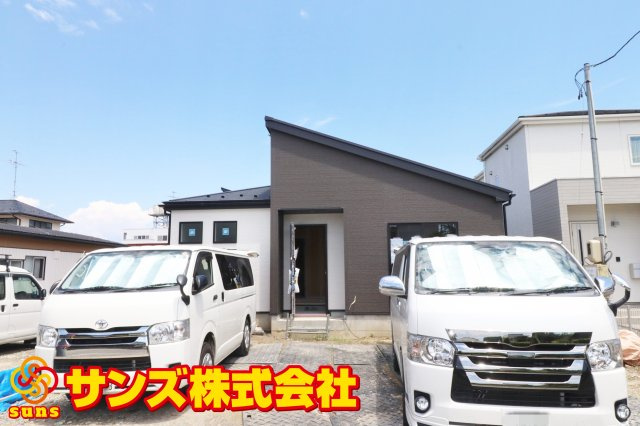 郡山市田村町金屋字宝蔵　　　１号棟　　　高瀬小学校、高瀬中学区の外観|南側から見た外観♪