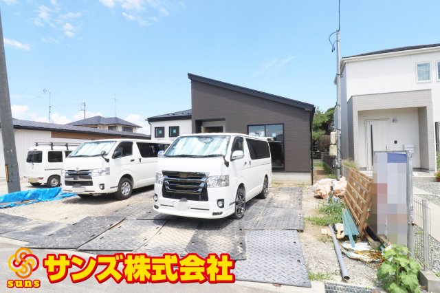 郡山市田村町金屋字宝蔵　　　１号棟　　　高瀬小学校、高瀬中学区の外観|南東側から見た外観♪