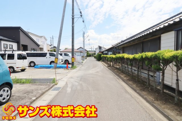 郡山市田村町金屋字宝蔵　　　１号棟　　　高瀬小学校、高瀬中学区の外観|南側前面道路♪