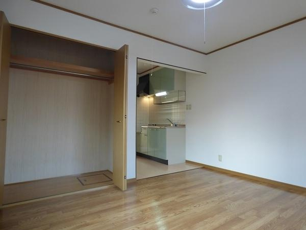 【洋室】 | スズラン | 別の部屋の写真です