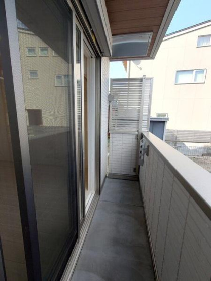 【バルコニー】 | ロイヤルステージ横浜町