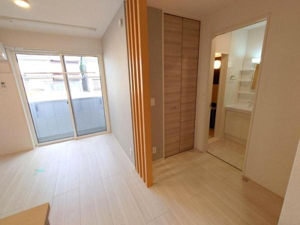 【居間・リビング】 | ロイヤルステージ横浜町