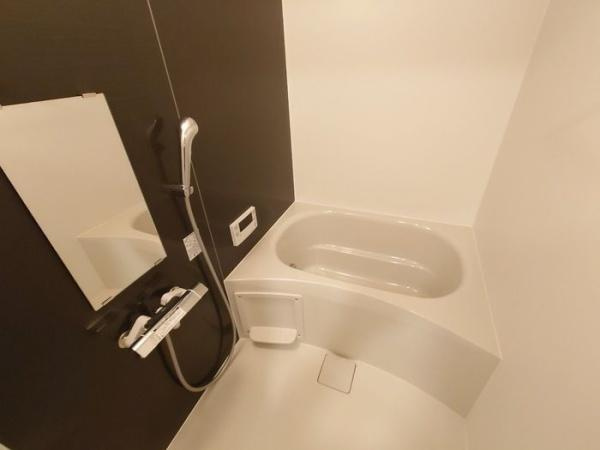 【浴室】 | ロイヤルステージ横浜町
