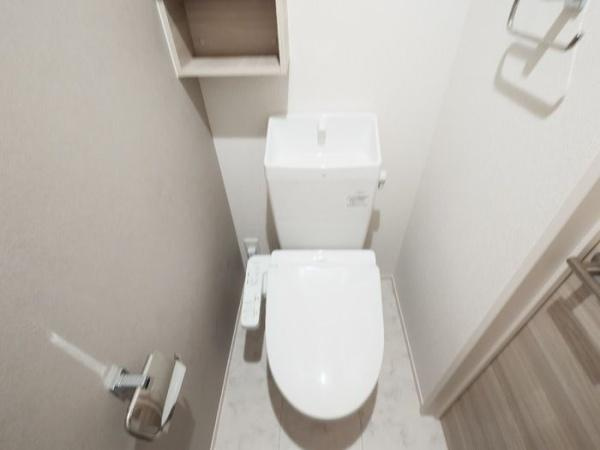 【トイレ】 | ロイヤルステージ横浜町