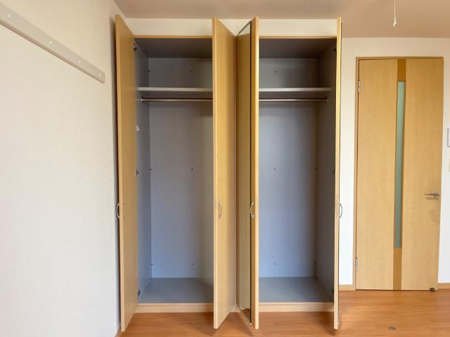 ヴァンベールの収納|クローゼット