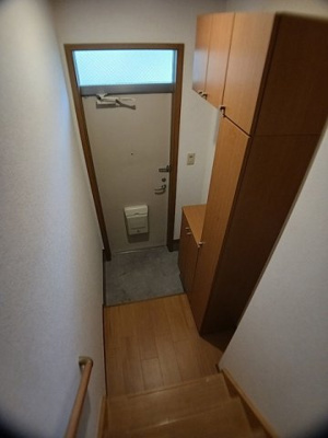 【玄関】 | ラシーヌニツ家