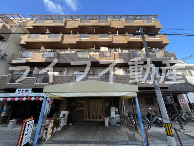 サンスリーハイツの外観|外はこのようになっています