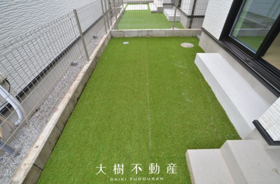 【庭】 | 座間市東原１丁目　新築戸建て　全３棟【仲介手数料無料】