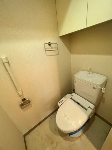 ウィンシティ上野タワーのトイレ|シンプルで使いやすいトイレです