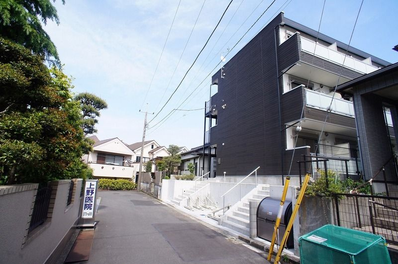 横浜市旭区鶴ケ峰１丁目の賃貸マンションの外観