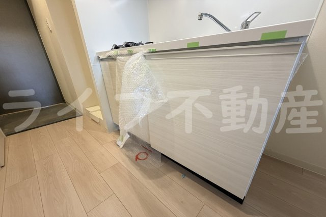 ファステート東大阪アダマスのキッチン