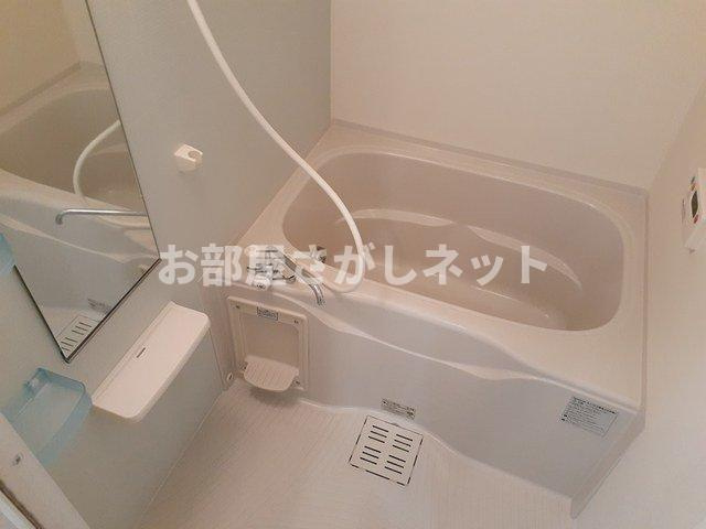 ノーブル・コーケ・横浜【おとり物件なし】#学生・社会人にオススメ！初期費用分割払いOK！の浴室