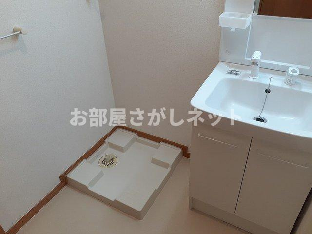 ノーブル・コーケ・横浜【おとり物件なし】#学生・社会人にオススメ！初期費用分割払いOK！の洗面所