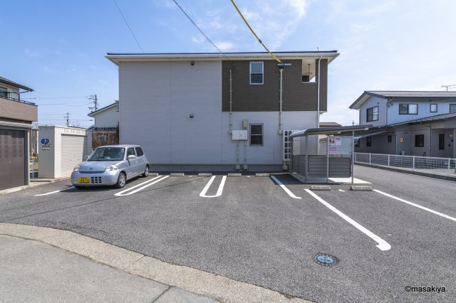 ルガート沖の駐車場|駐車場