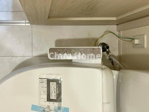 葛飾区新宿5丁目新築分譲住宅の内装|【ウォシュレット】清潔に使いたいお手洗いには最適な設備です。もちろんウォームレットも標準装備です。