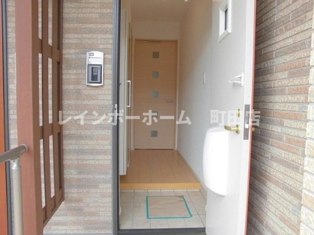 ガーデニア参番館　Ａ※初期費用分割あと払いサービス利用可能物件の玄関