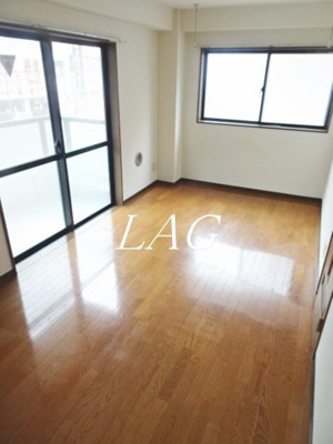 【居間・リビング】 | ウイングユキクラ | 洋室のお部屋です。