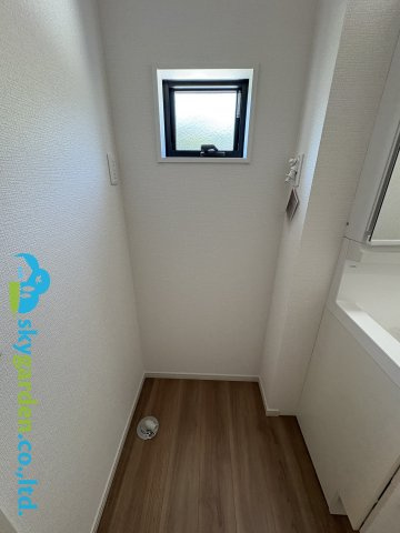 鎌倉市梶原１期　新築戸建　全２棟１号棟のランドリースペース