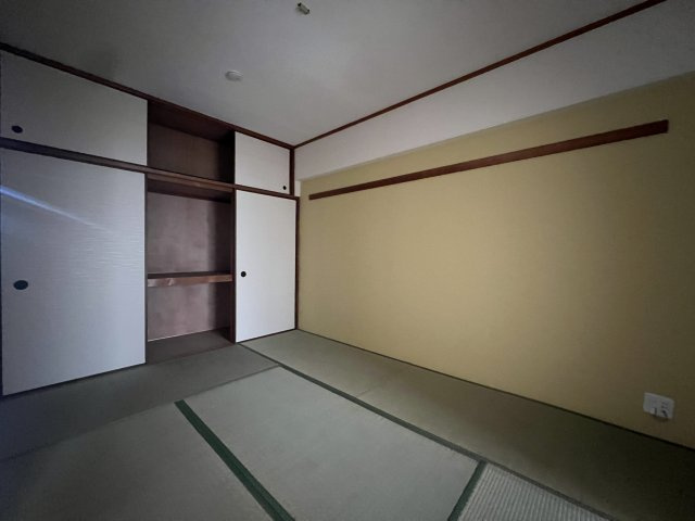 ハイムエクシヴの和室