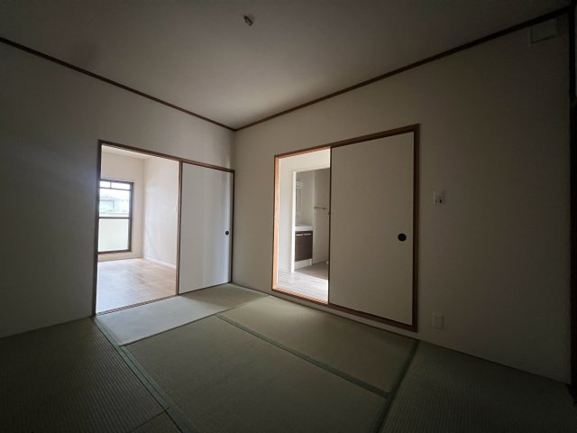 ハイムエクシヴの和室