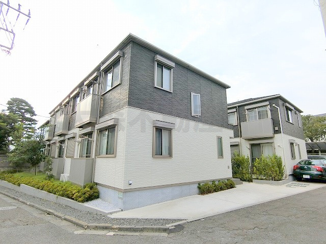 グリーンヒルズ山王B棟の外観|2015年8月築　軽量鉄骨造地上2階建て総戸数6戸
東京都大田区山王4丁目　JR京浜東北線大森駅徒歩11分