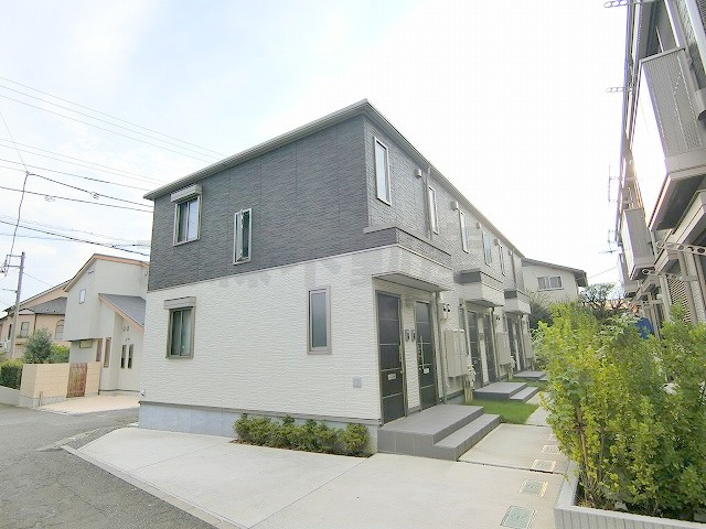 グリーンヒルズ山王B棟の外観