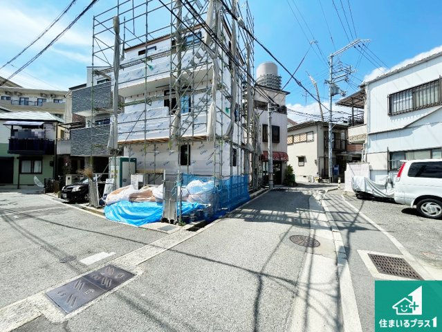 神戸市長田区平和台町　新築一戸建ての前面道路含む現地写真|周辺は落ち着いた街並みの住宅地！子育てがしやすい住環境です！まだ未完成ですが、現地でしかわからない事もございます。是非一度ご覧ください。