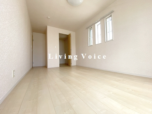 【洋室】 | 平塚市西真土3丁目　中古一戸建て | 平塚市西真土3丁目　中古一戸建て