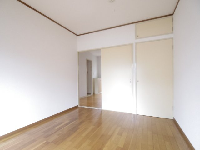 遠藤コーポの内装