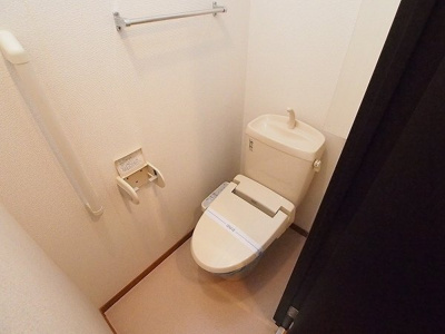 【トイレ】 | エヴァーグリーンＯ | シンプルで使いやすいトイレです