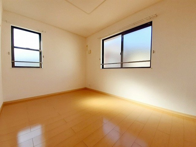 【内装】 | サンドリーム | 明るい室内です