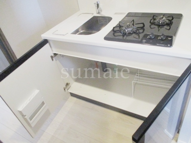 DIPS赤羽RESIDENCEのキッチン|キッチン下部の収納です☆