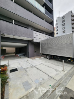 【駐車場】 | SOLメイクス新栄 | ★敷地内駐車場