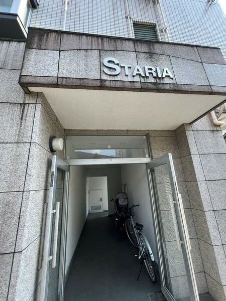 STARIAのエントランス|ゆとりのあるエントランスです