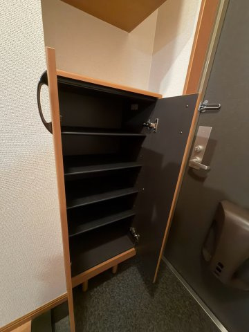 白土ハイツの収納