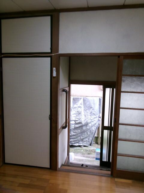 坪井アパートの玄関