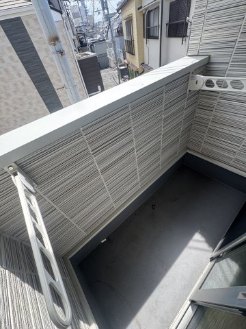 サイプレス山下町のバルコニー
