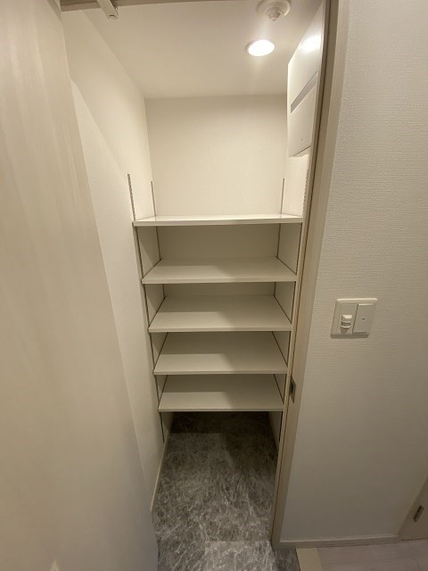 La　Douceur西宮北口の収納