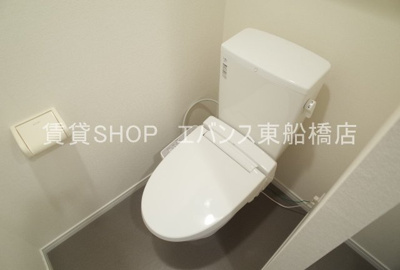 【トイレ】 | リブリ・ＫＡＳＨＩＭＡ | 落ち着いた色調のトイレです