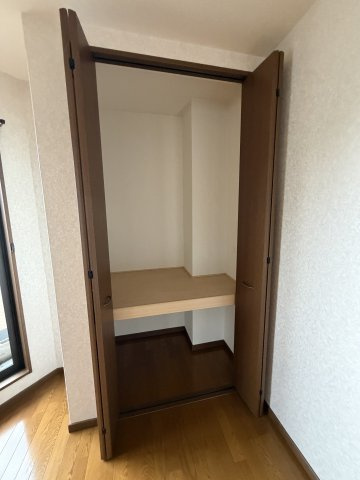 ニューサンハイツの収納